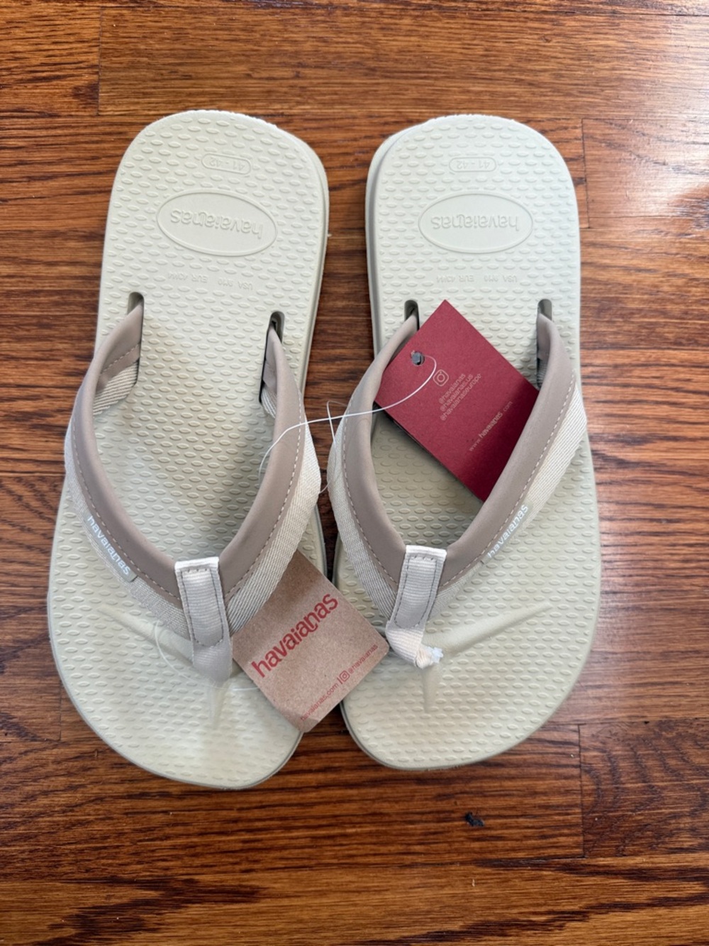 Havaianas Men’s Neutral Beige Flip Flop Sandals